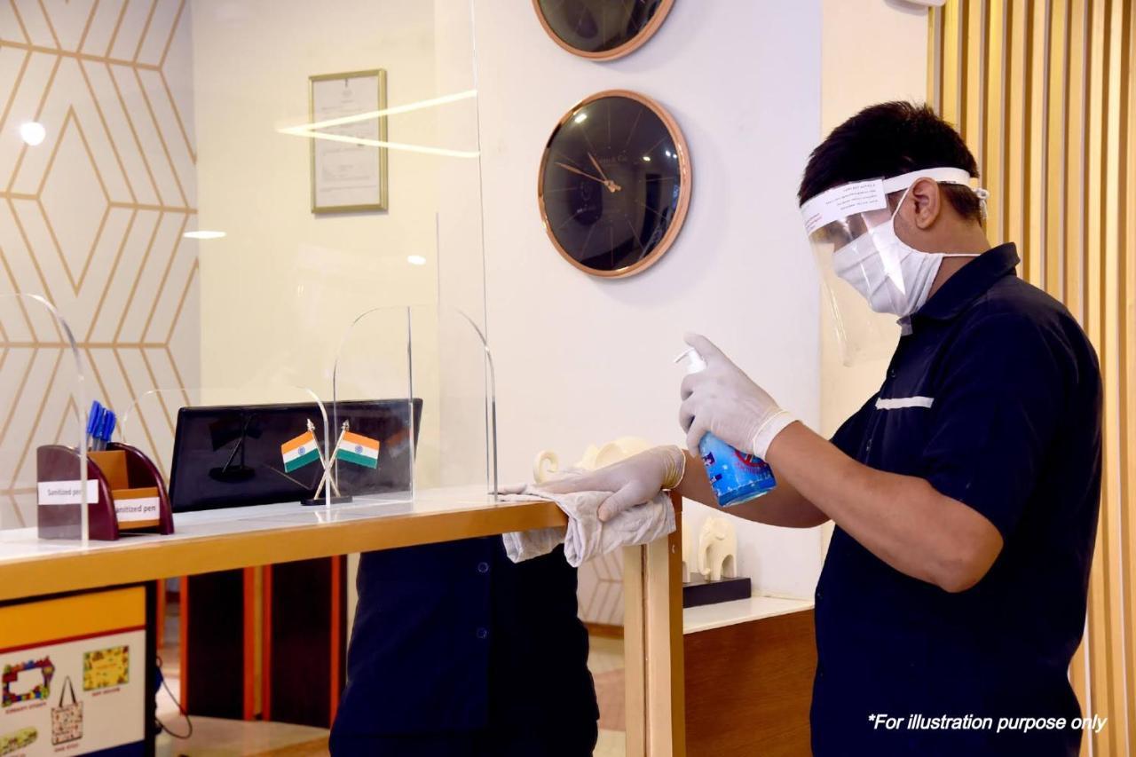 ホテル Vaccinated Staff - Collection O 13595 Vt Residency バンガロール エクステリア 写真